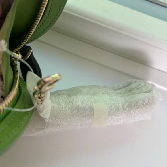 NWT Kate Spade "Picnic Apple Crossbody" - Picture 5 of 5